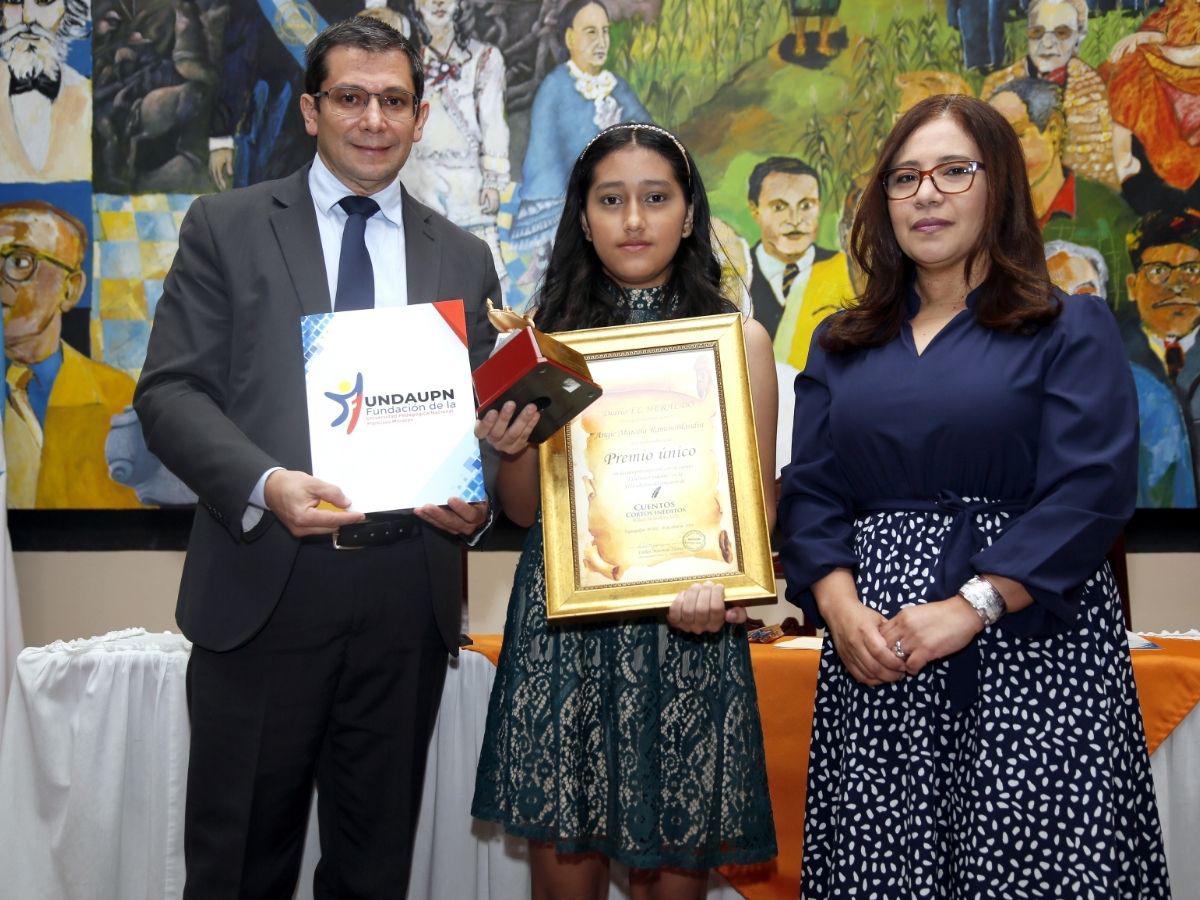 “Mariluna”, de Ángel Castro, gana el Concurso de Cuentos Cortos de El Heraldo