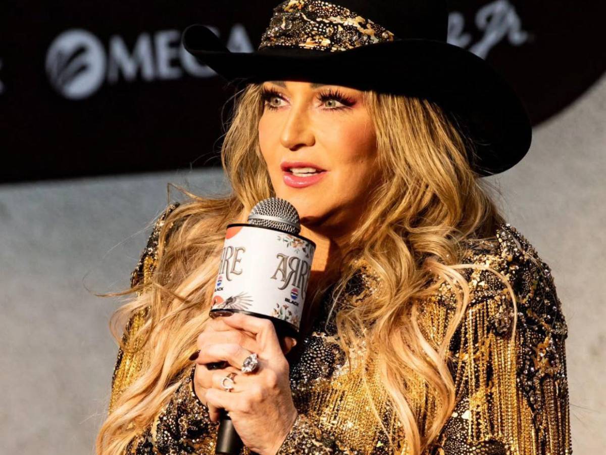 Arturo Carmona explota contra Alicia Villarreal: Me hace bullying desde hace 25 años con su canción