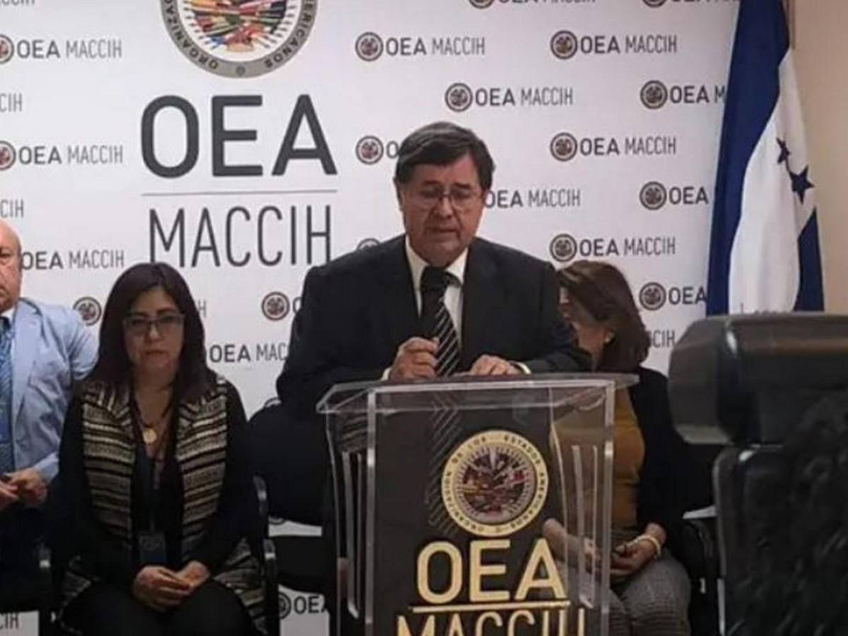 Mencionado por El Cachiro y en Caja chica del hermano: casos que salpicaron a Ramón Lobo Sosa