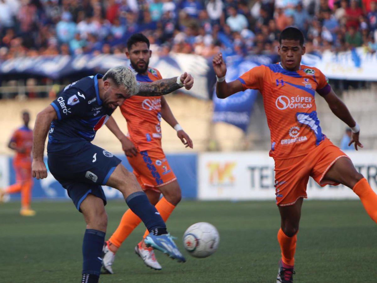 ¡Invicto de Olimpia en peligro! Motagua llega triunfante al clásico y Azumendi quiere más goles