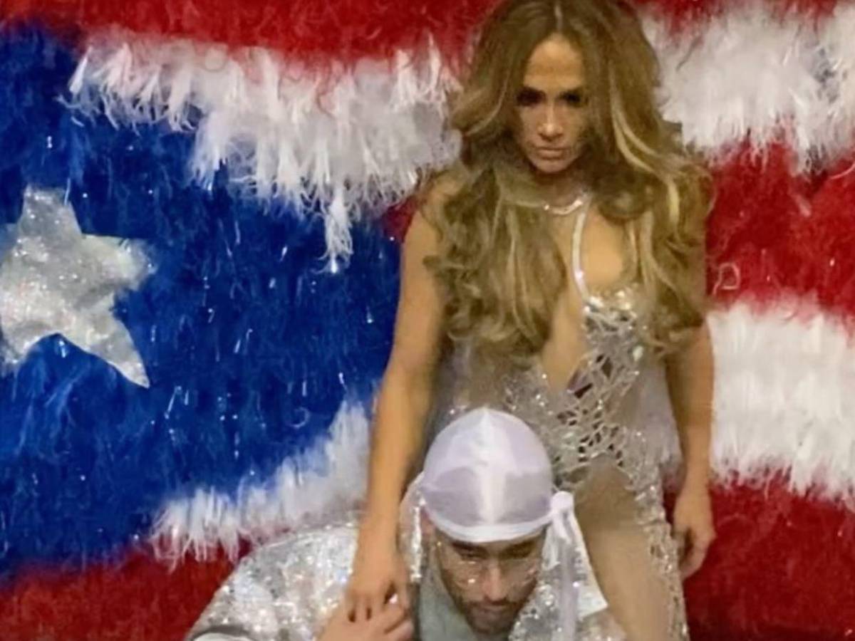 ¿Qué le dijo Jennifer López a Bad Bunny antes del Super Bowl? El emotivo mensaje