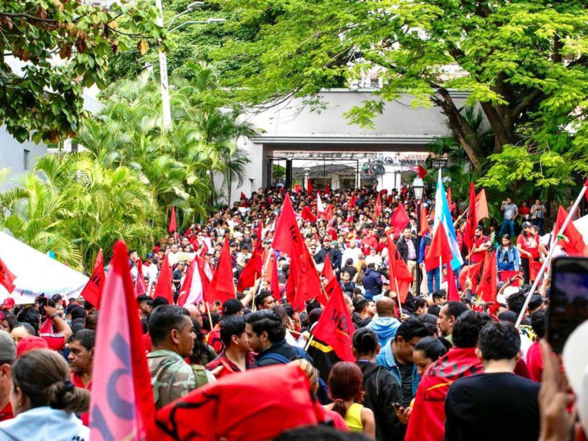 Casa Presidencial queda en calma absoluta luego del revés en las urnas