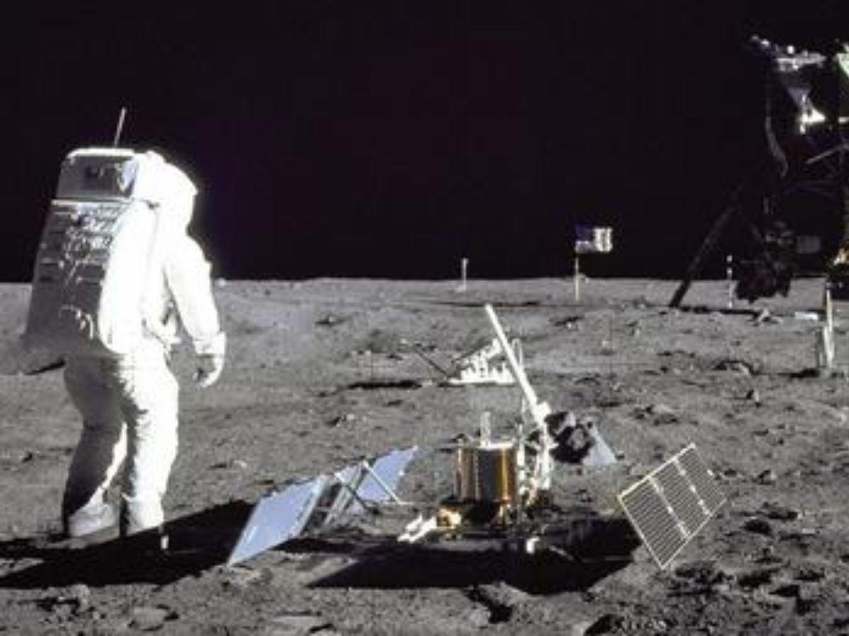 Japonés será el primer no estadounidense en pisar la Luna, dice Joe Biden