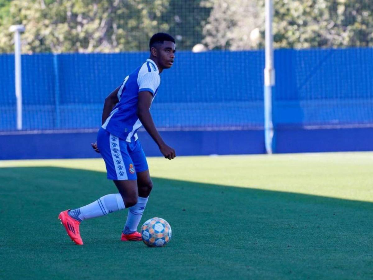 Quién es el nuevo futbolista de Honduras de padre africano y juega en el Espanyol de España