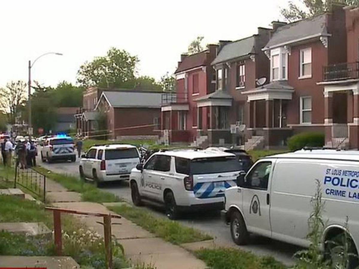 Mujer embarazada es asesinada dentro de su hogar; sus hijas lo presenciaron todo