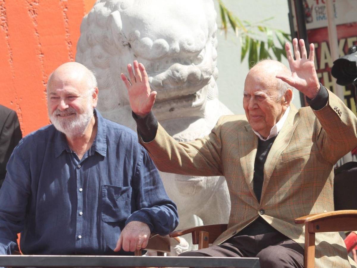 Bloquean el fideicomiso de Nick Reiner mientras enfrenta juicio por el asesinato de sus padres