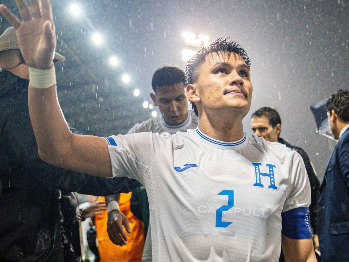 Bajas y futbolistas que vuelven de Honduras para los juegos vs Costa Rica y Haití