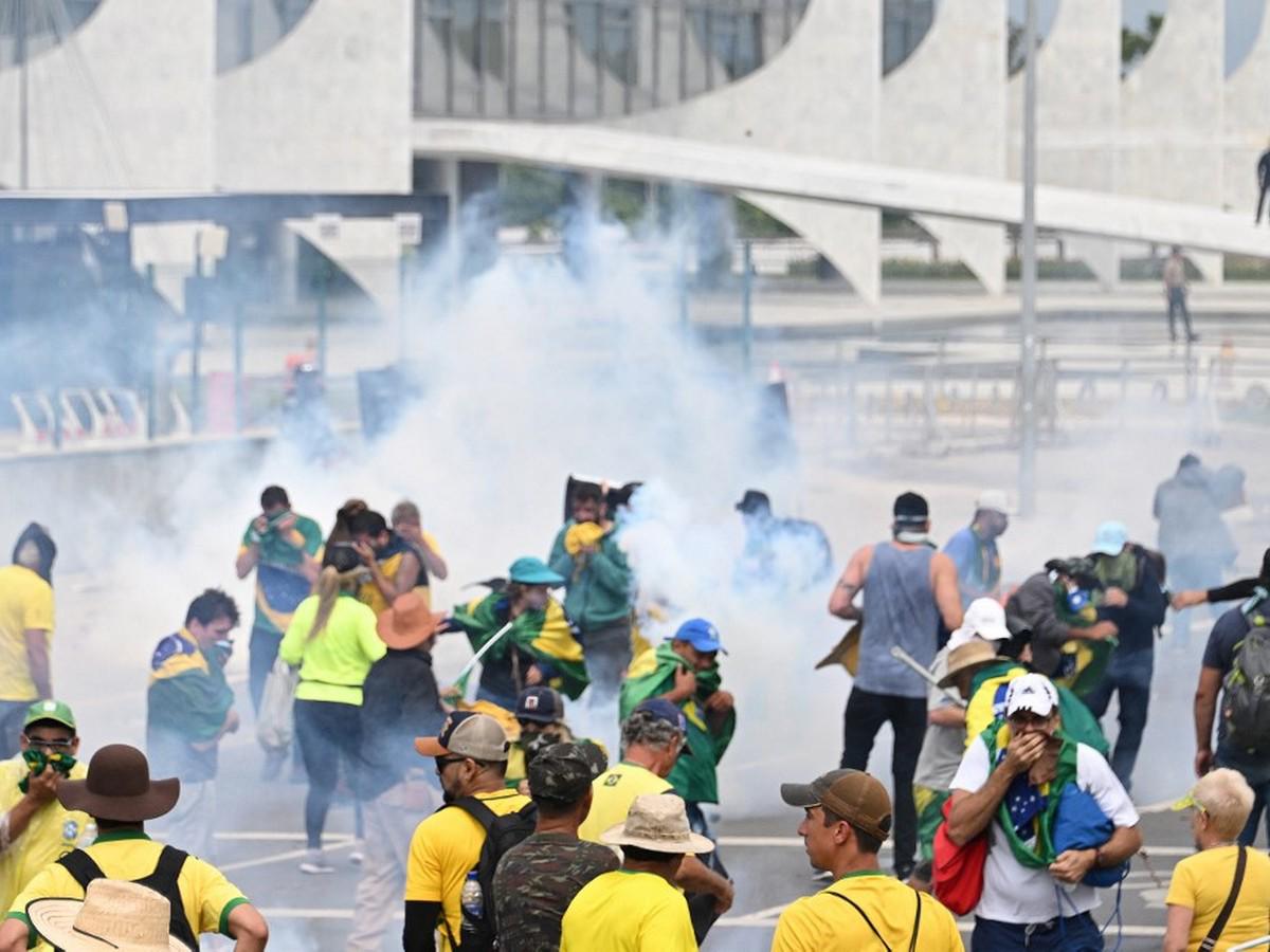 Bolsonaristas invaden el Palacio Presidencial y la Corte Suprema