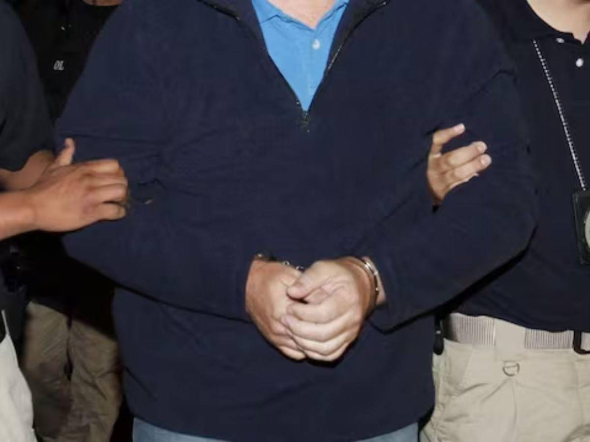 Exdiplomático de EE UU en México abusó de mujeres tras drogarlas con vino y queso