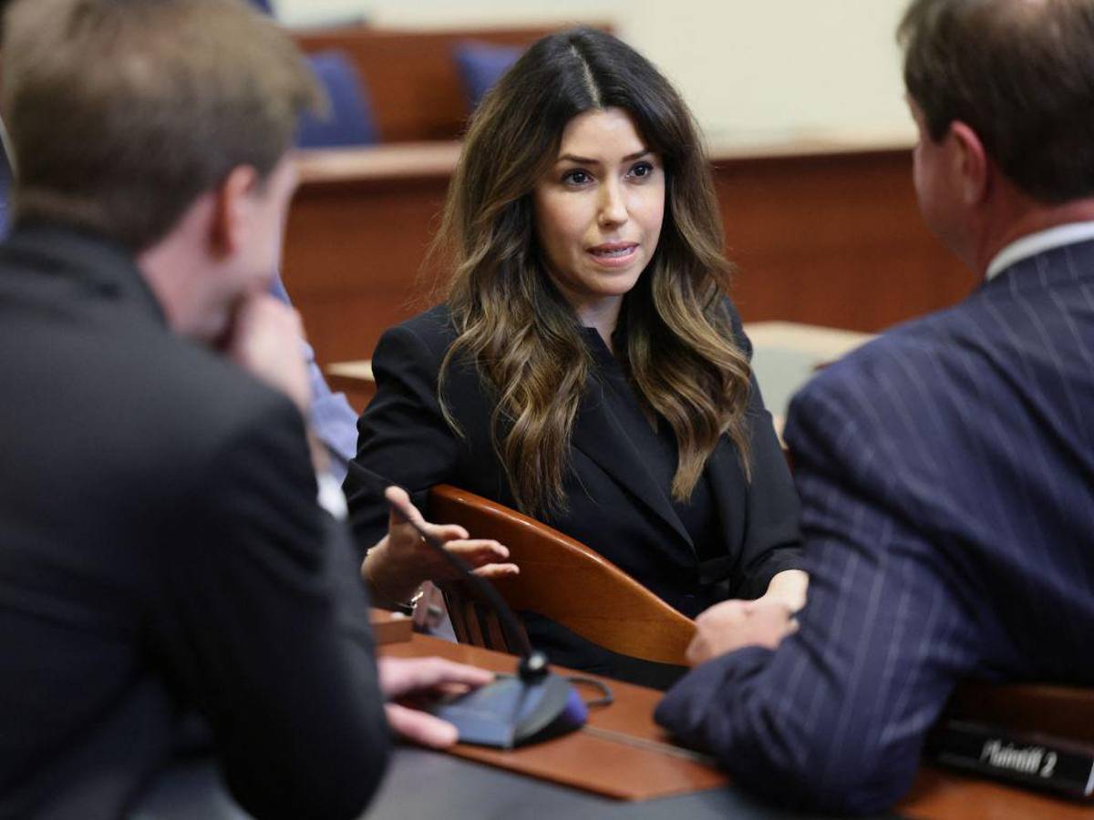 Camille Vásquez, abogada de Johnny Depp, recibe ascenso tras victoria en el juicio contra Amber Heard