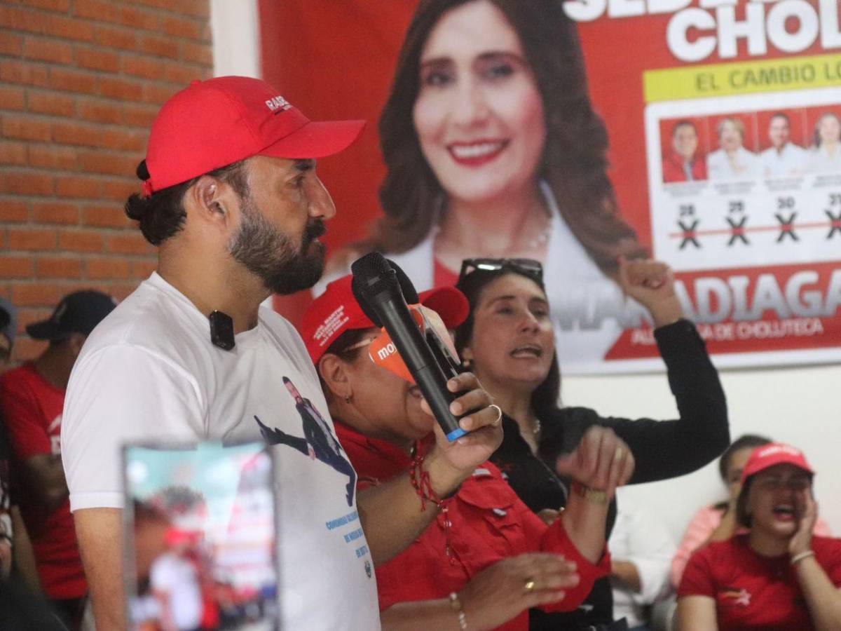 Precandidatos presidenciales continúan sus campañas en busca de votos