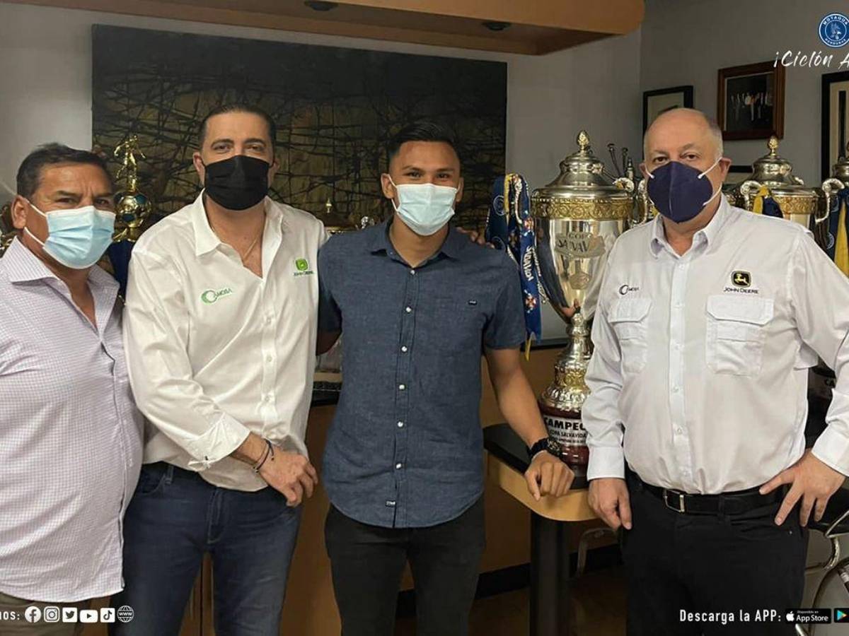 Oficial: Denil Maldonado vuelve a Motagua