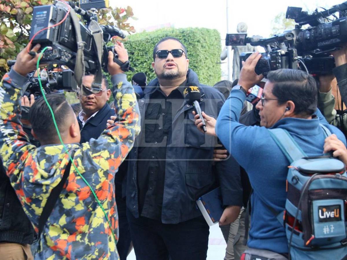 De prisa y otros relajados: acusados por Chequesol comparecen a audiencia inicial