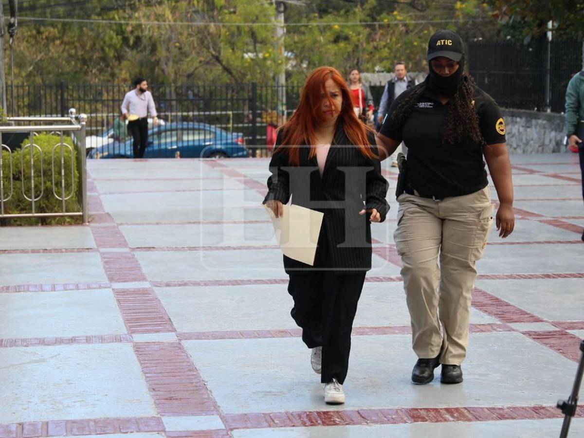 De prisa y otros relajados: acusados por Chequesol comparecen a audiencia inicial