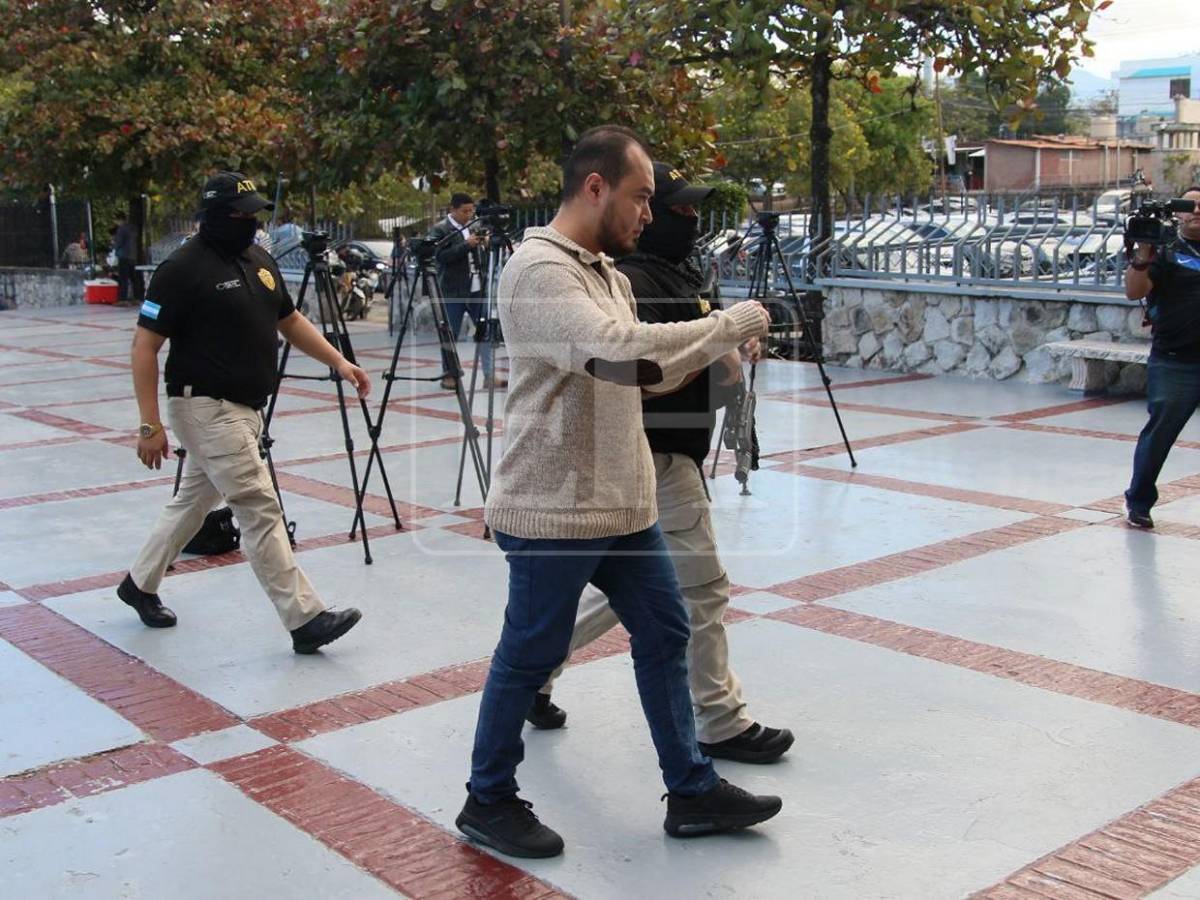 De prisa y otros relajados: acusados por Chequesol comparecen a audiencia inicial