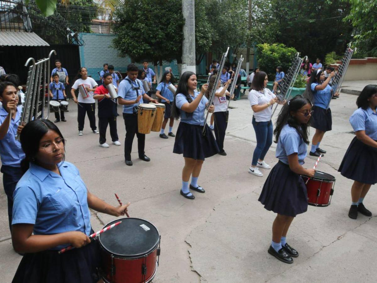 Con ritmos tradicionales y modernos, banda del Jesús Milla Selva se prepara para el 15 de septiembre