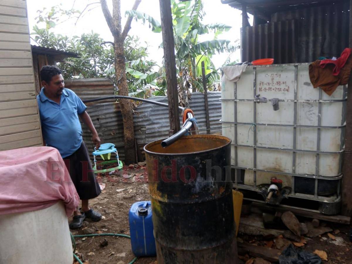 Al menos 500 mil capitalinos carecen de agua potable