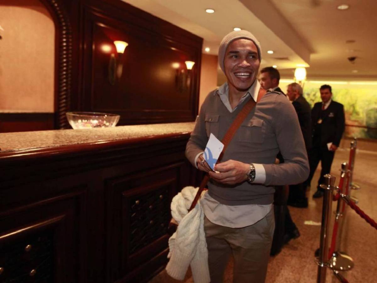 Autos de lujo y excentricidades: Así era la vida de Rambo de León en su mejor momento en Italia