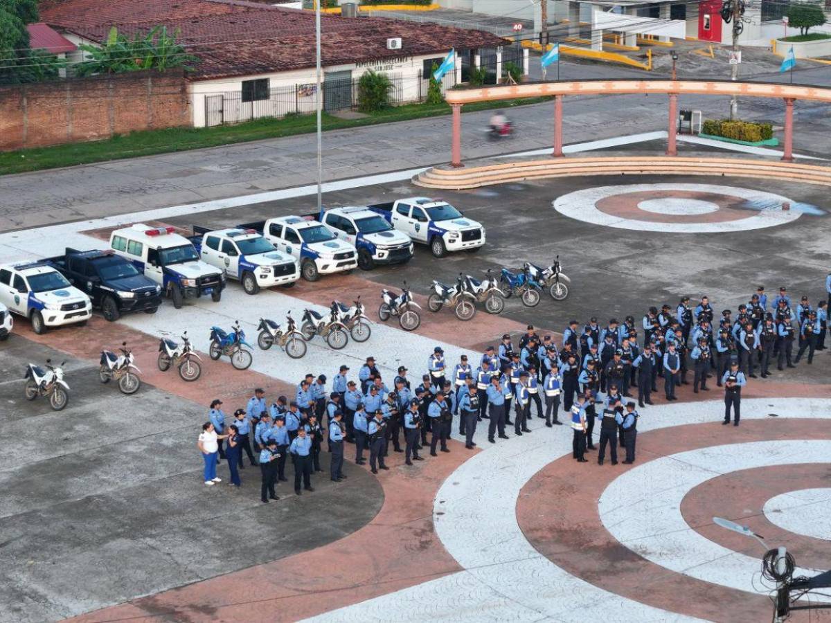Operativo “Mercados Seguros” se lleva a cabo en 95 plazas comerciales a nivel nacional