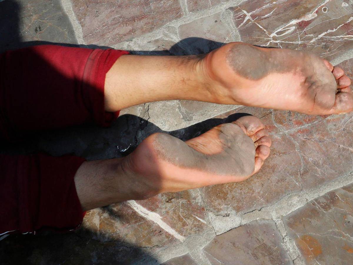 Entre rezos y promesas llegan peregrinos al templo de la Virgen de Guadalupe