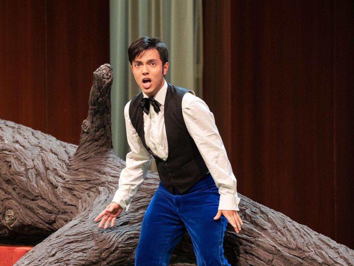 Dennis Orellana, el contratenor catracho que brilla en Europa