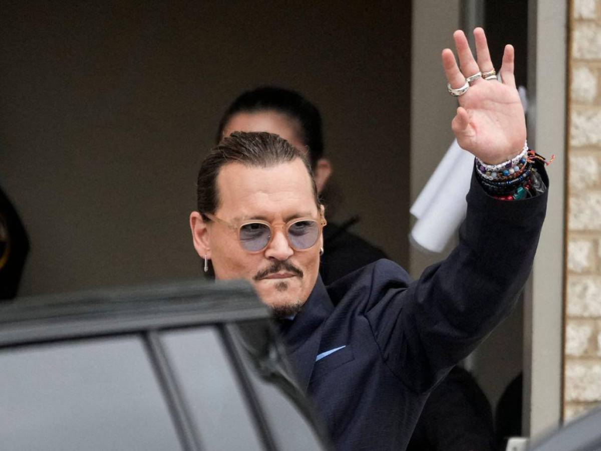 Depp respondió diciendo que dichas acciones fueron cometidas bajo ‘defensa propia’.