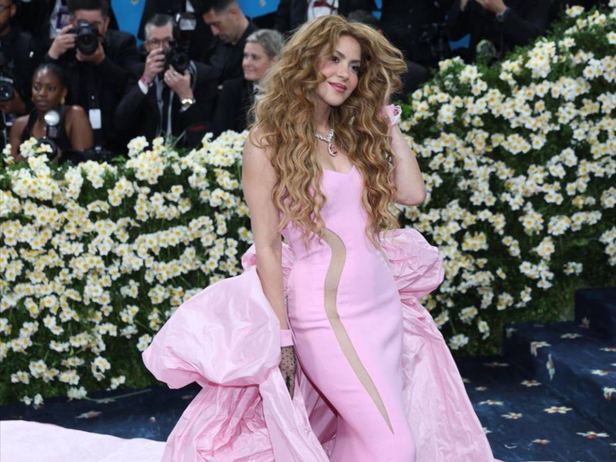 La cuota hispana en la Met Gala 2025: Shakira, Bad Bunny, Rosalía y más
