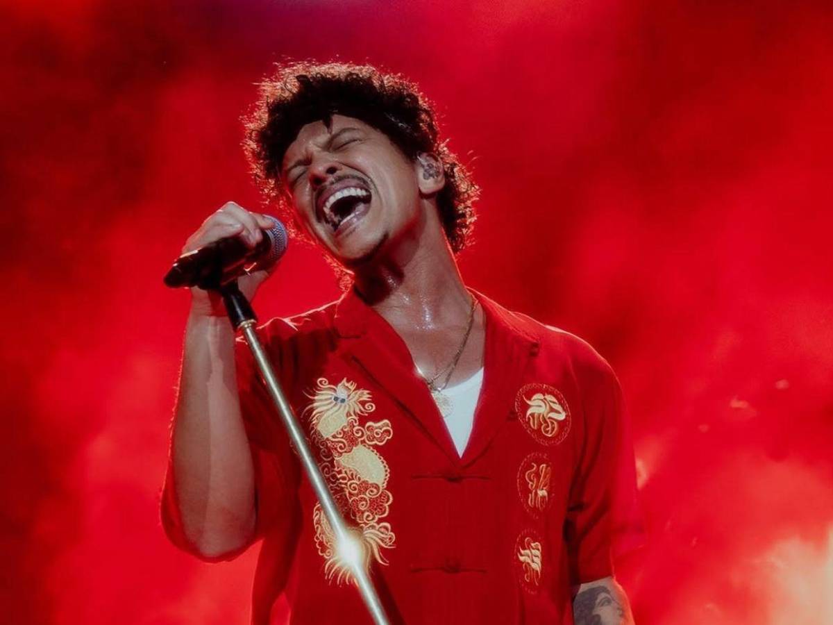Bruno Mars prepara su regreso musical con el álbum y la gira The Romantic