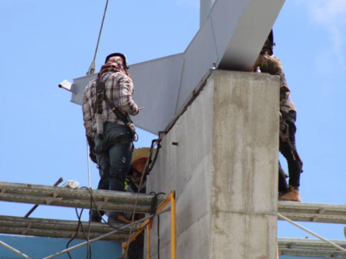 Comienzan a instalar techo en el Estadio Nacional: así quedará tras la remodelación