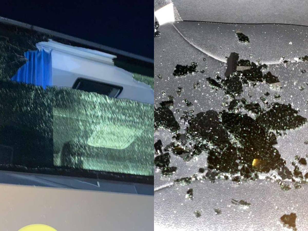 Reprochable: así quedó el bus de Olimpia tras ser atacado por aficionados de Alajuelense