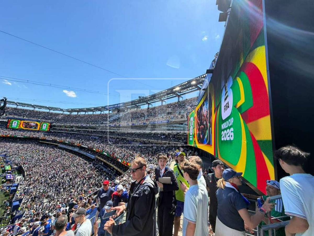 Francia y Senegal pintan de fiesta el MetLife Stadium en un vibrante choque mundialista