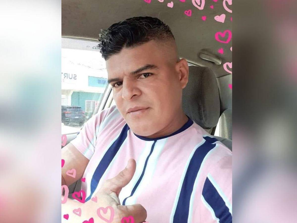 Foto en vida de Carlos Gálvez.