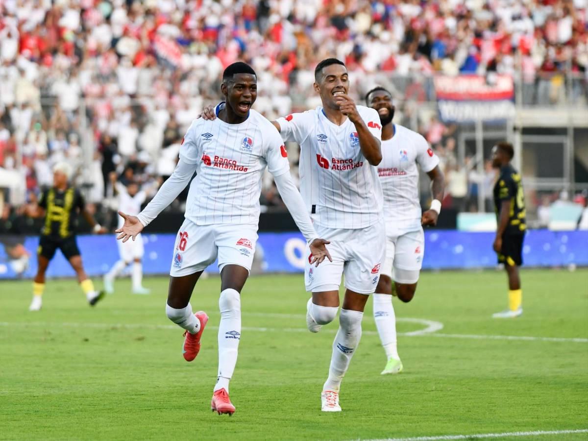 Buba descontrolado, aficionada desmayada, jugador confirma que se va de Olimpia y lágrimas