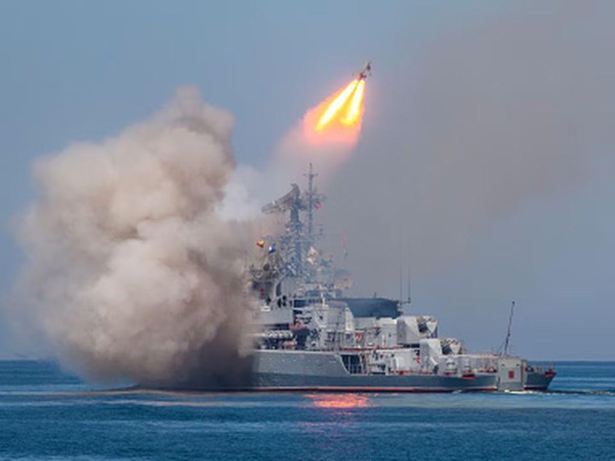 Rusia afirma que derribó un misil balístico ucraniano en Crimea