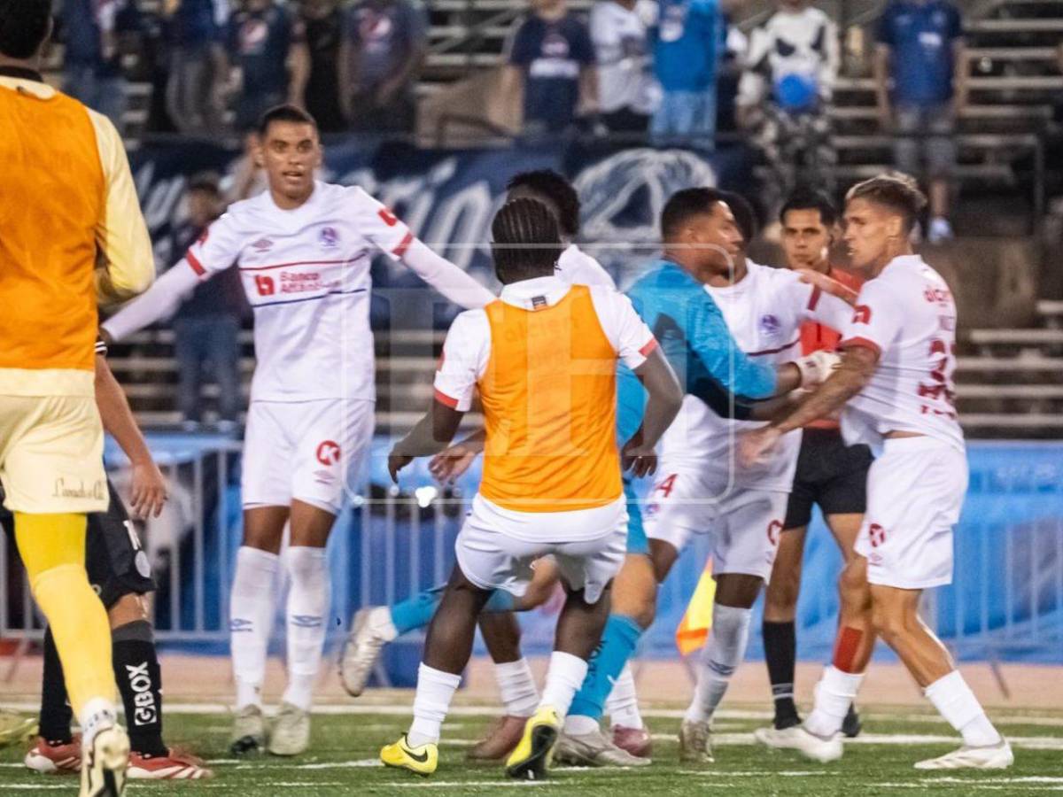 Fotos: Jugadores de Motagua y Olimpia protagonizan zafarrancho en EE UU