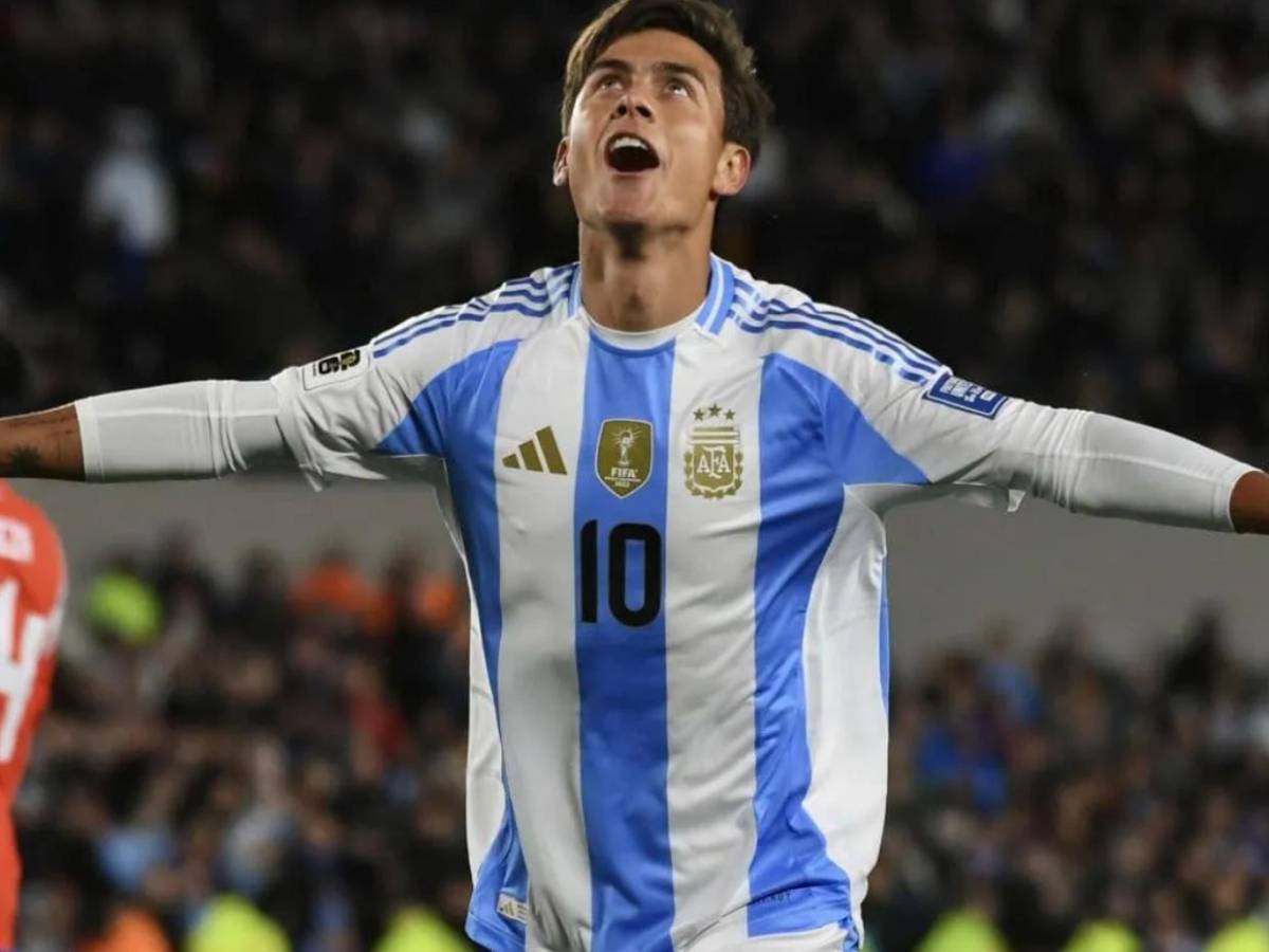 Los jugadores que vistieron la 10 de Argentina cuando no estuvo Lionel Messi