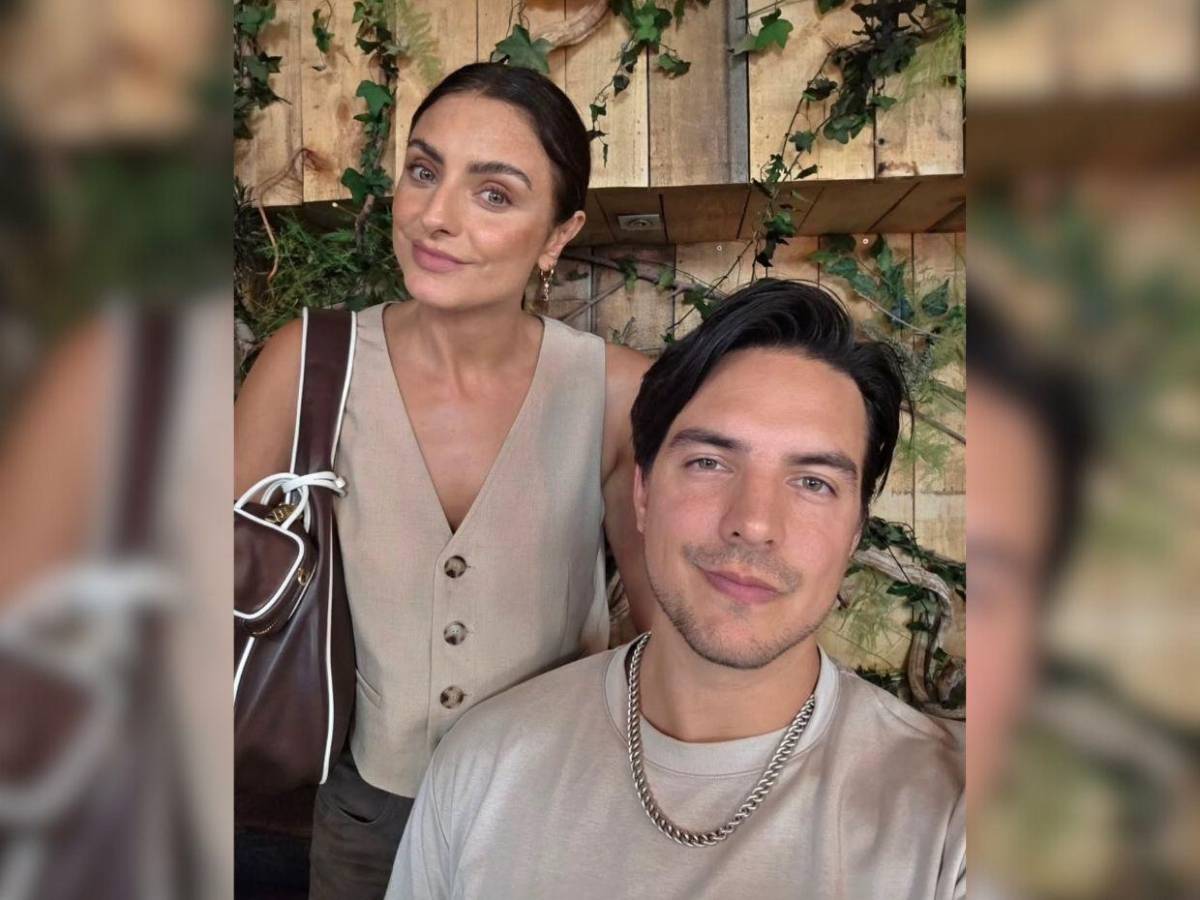 Victoria Ruffo envía un mensaje a Aislinn Derbez tras la muerte de su madre