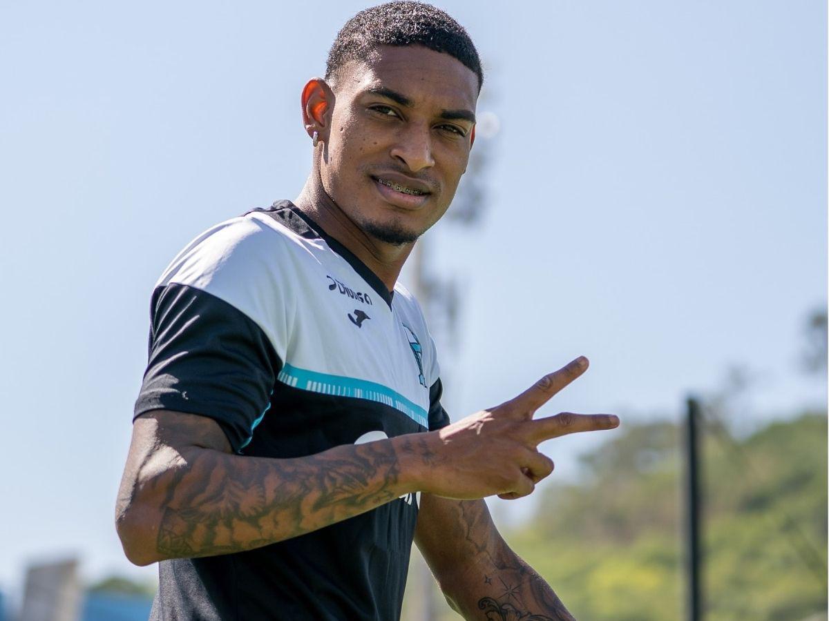 ¡Muchos cambios! El 11 titular de Honduras con el que enfrentaría a Costa Rica en eliminatoria