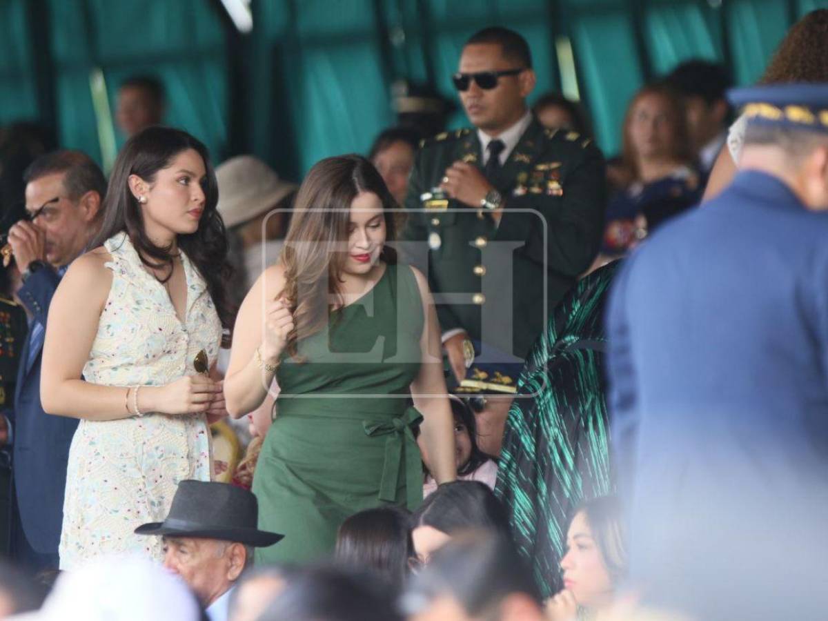 ¿Por qué asistieron las hijas de JOH a la ceremonia de traspaso de mando en las FF AA?