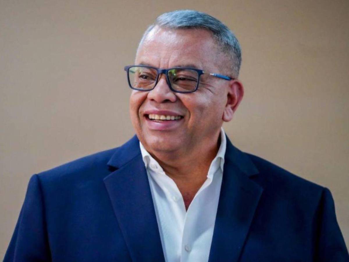 ¿Estará Eduardo Maldonado? Revelan exigencia de tiktokers de El Salvador vs Honduras