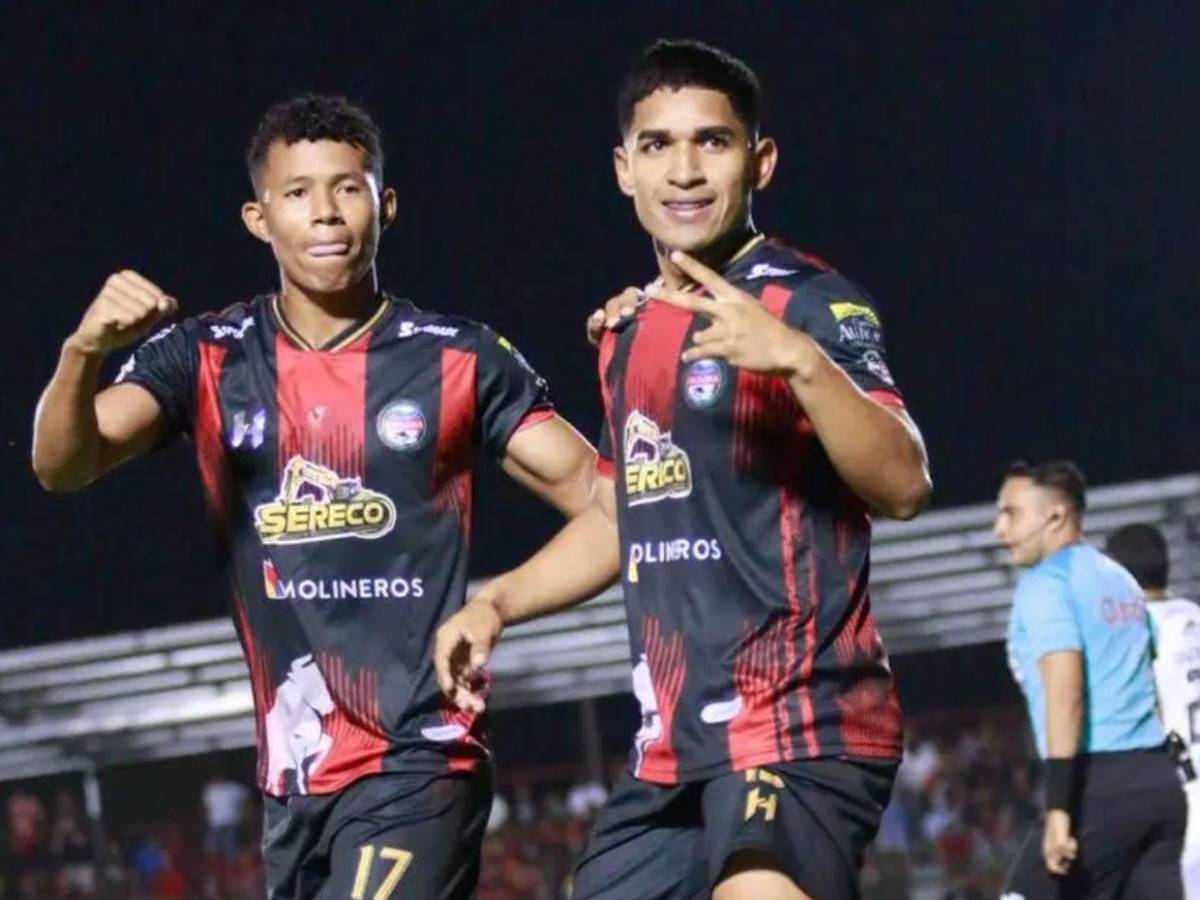 Fichajes: Deybi Flores interesa en Argentina y Dereck Moncada al Barcelona SC, futuro de Alberth Elis