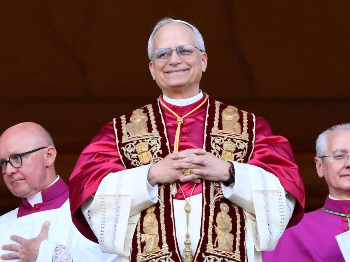 Líderes latinoamericanos celebran llegada del Papa León XIV, conocedor de la región