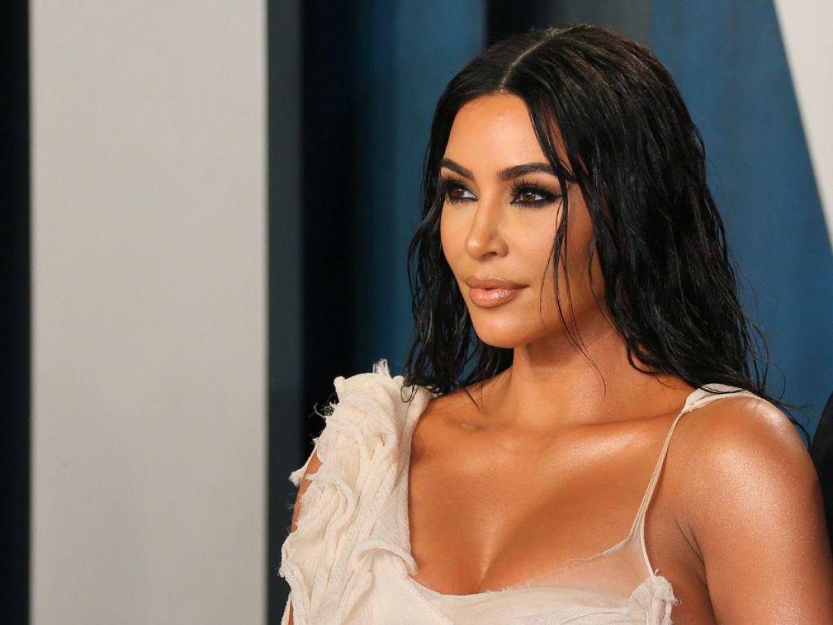 Kim Kardashian paga multa de $1.2 millones por promover criptomonedas