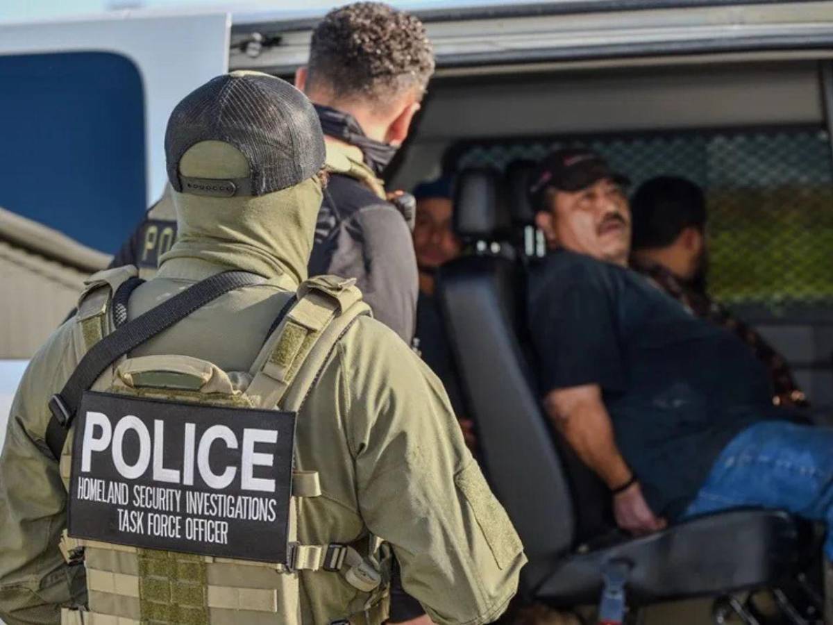 Trabajadores del estadio más caro del Mundial amenazan con huelga por redadas del ICE