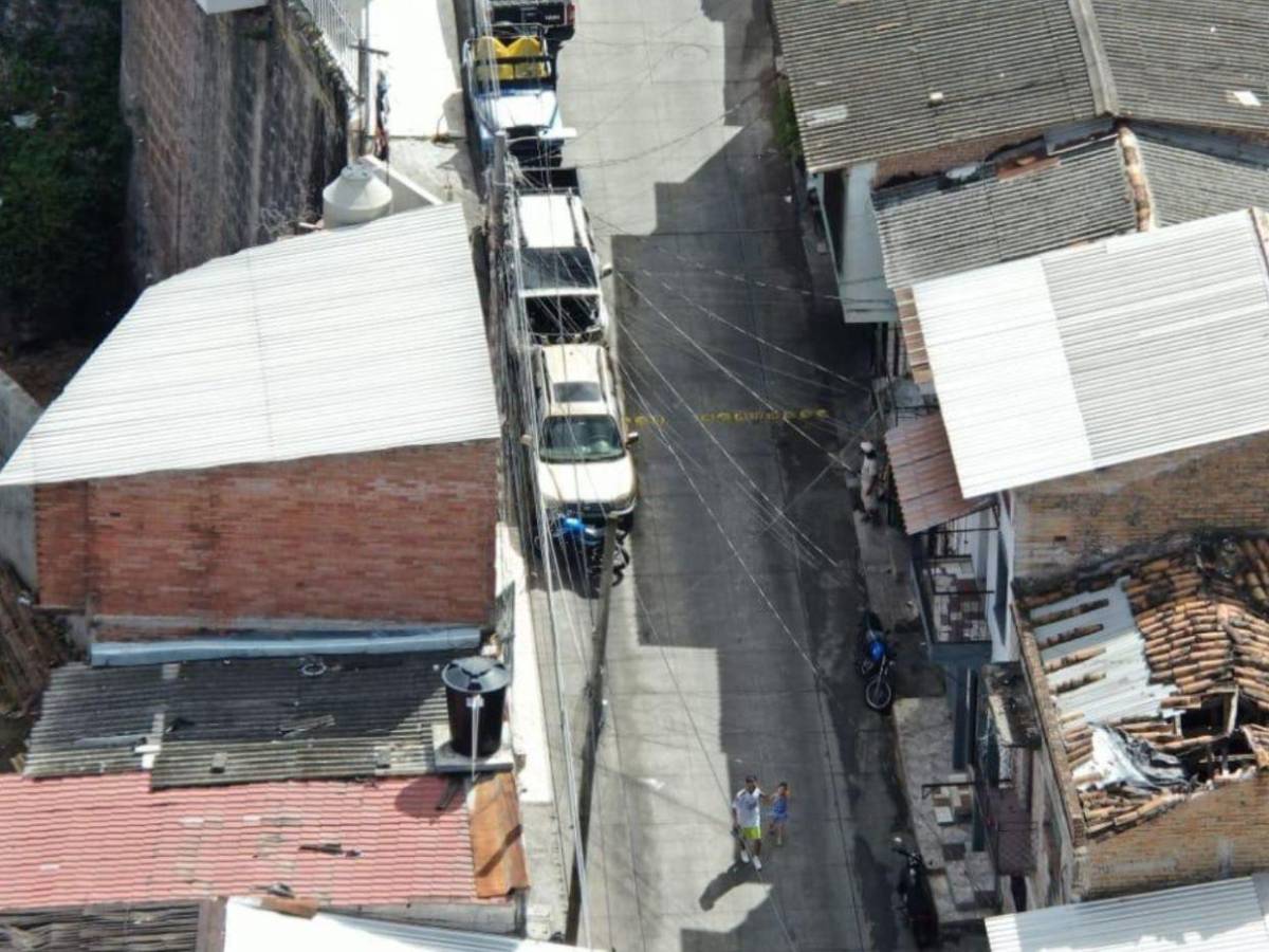 Tres detenidos tras agresivo retiro de vehículo por falta de pago en la capital