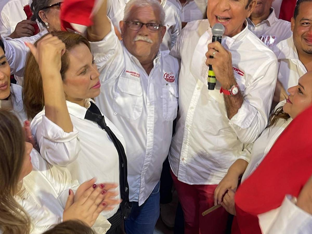 Unificar al PL y sacar al “familión” promete Salvador Nasralla en cierre de campaña