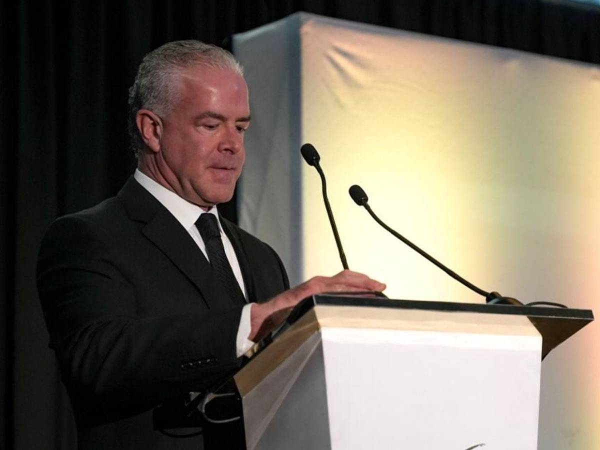 ¿Raúl Rocha dejará Miss Universo en medio del escándalo de fraude?