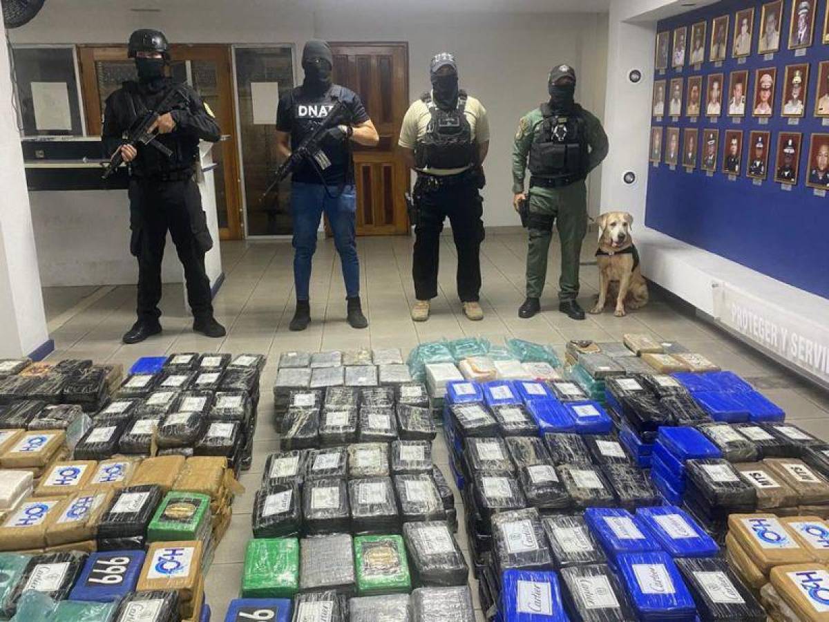 Incautan en Panamá 988 paquetes de supuesta cocaína que provenía de Honduras con rumbo a Bélgica