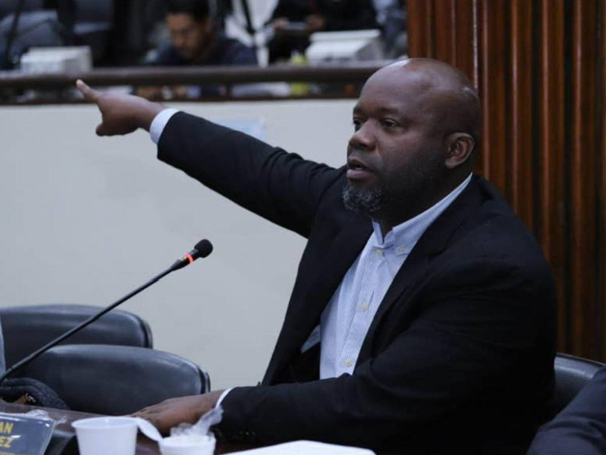 Jugó en Europa, fue mundialista con Honduras y ahora es investigado por el Ministerio Público