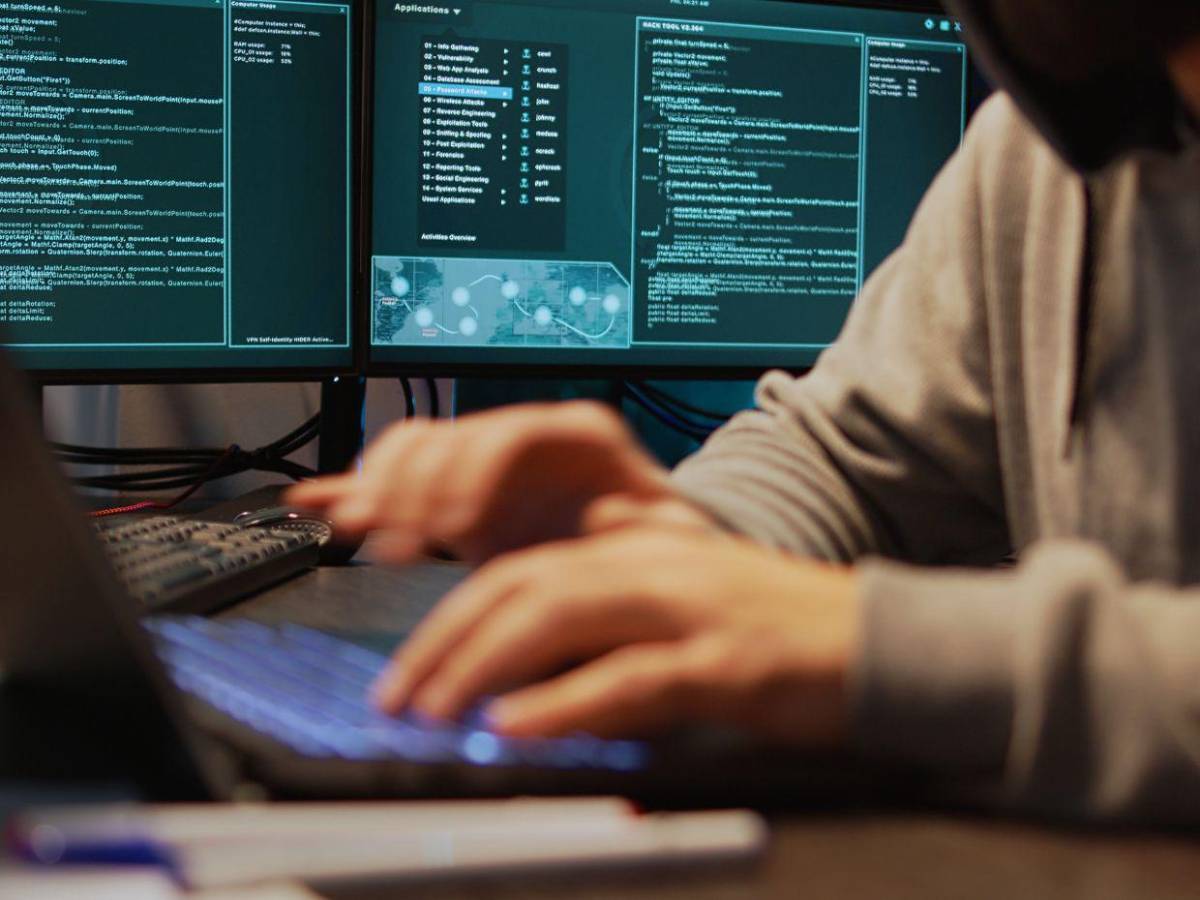 Hackeo masivo en México: roban 150 GB de datos fiscales y electorales con ayuda de IA